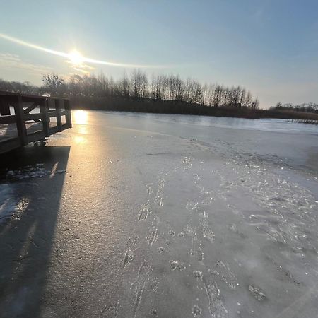 欢乐别墅旅馆 Radzewice 外观 照片